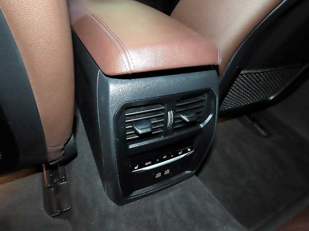 BMW i4 2024 Blanco - Importación desde Corea - HF Imports Iquique - Foto 15