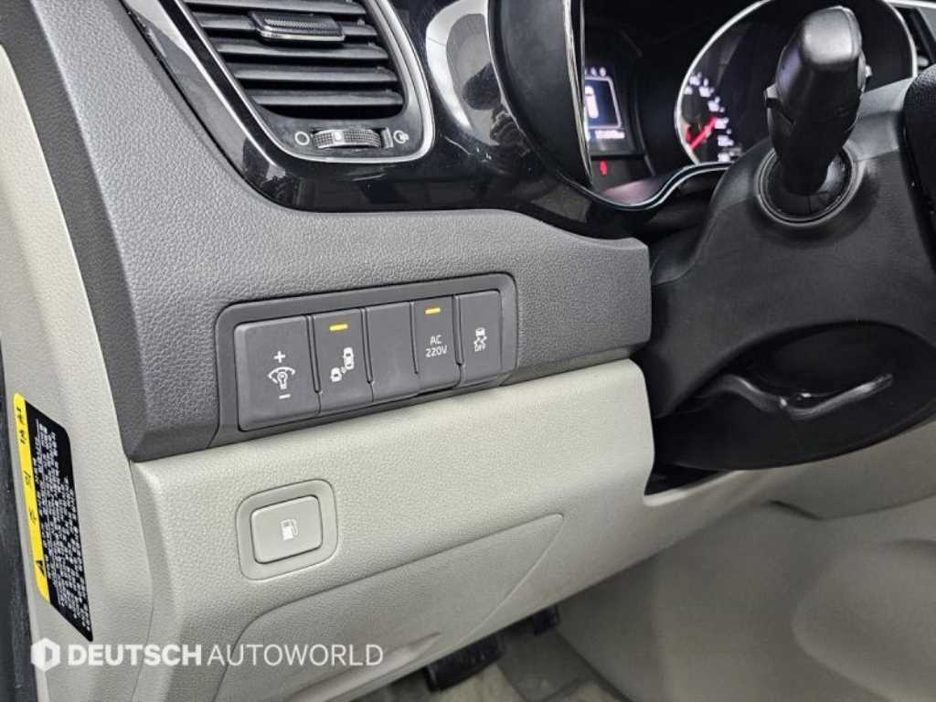 KIA Carnival 2018 Negro - Importación desde Corea - HF Imports Iquique - Foto 17