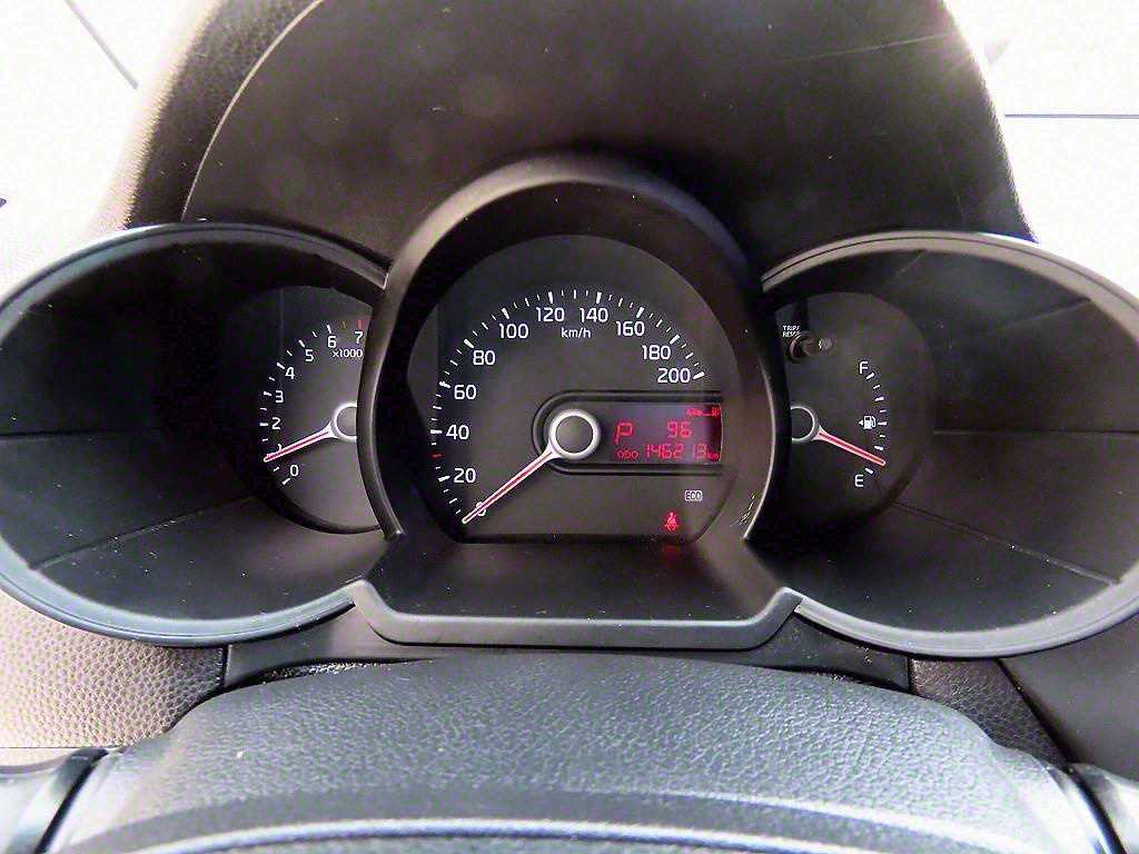 KIA Morning - Vista 9