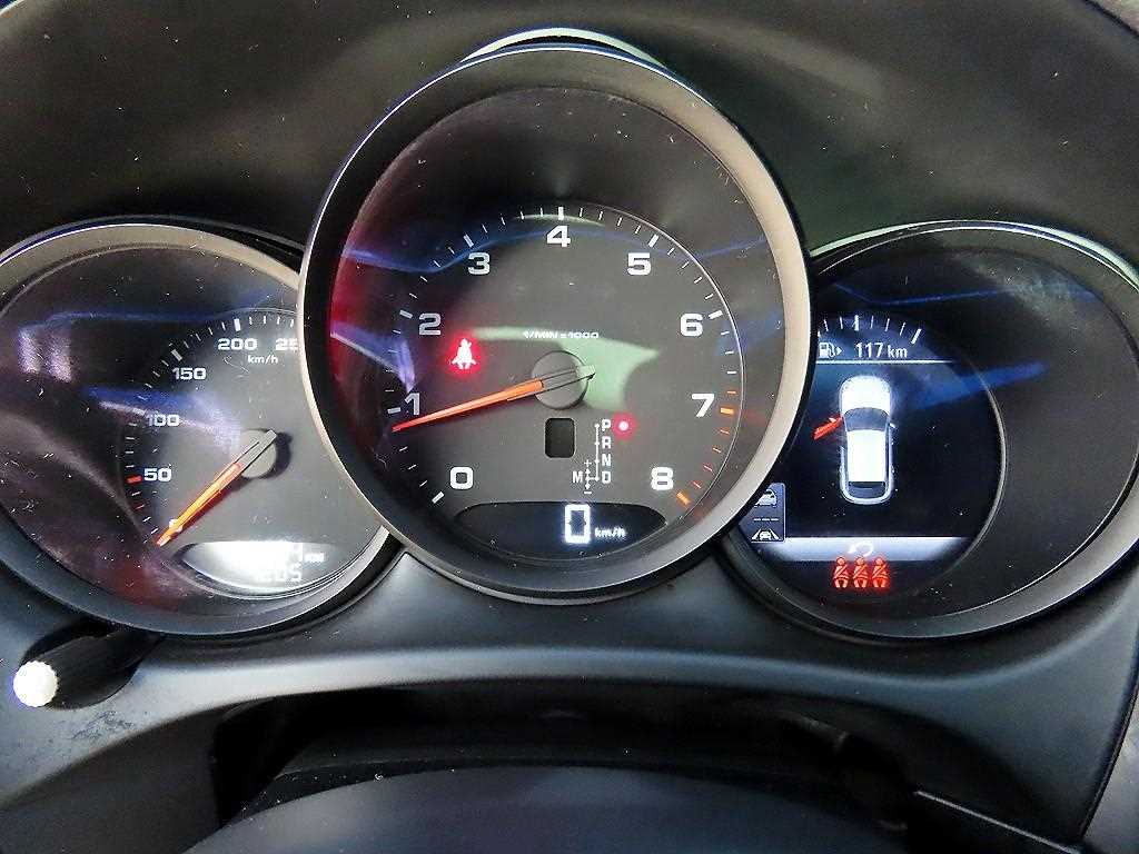 Porsche Macan - Vista 9