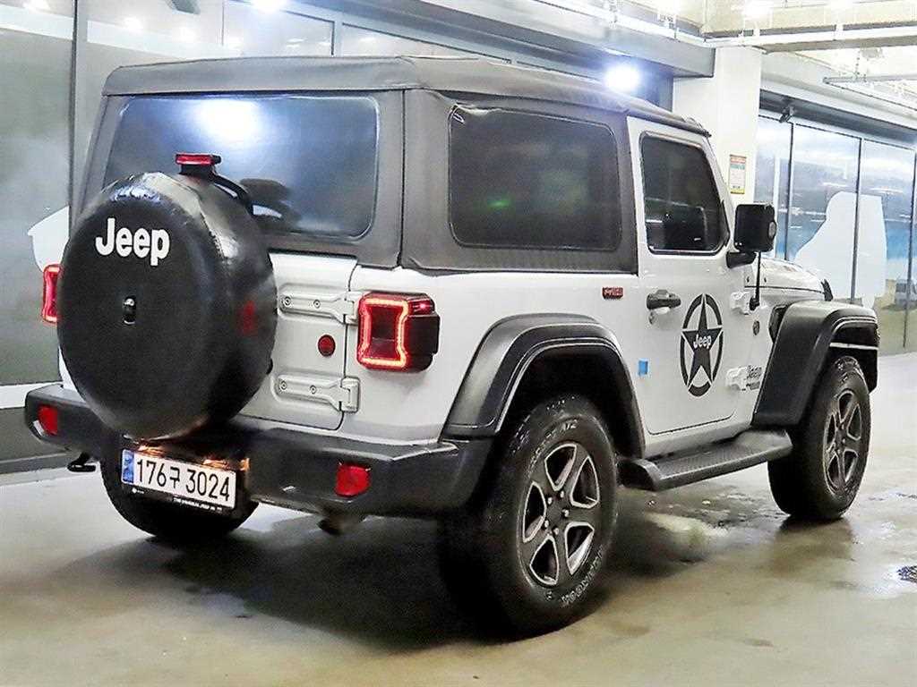 Jeep Wrangler - Vista 4