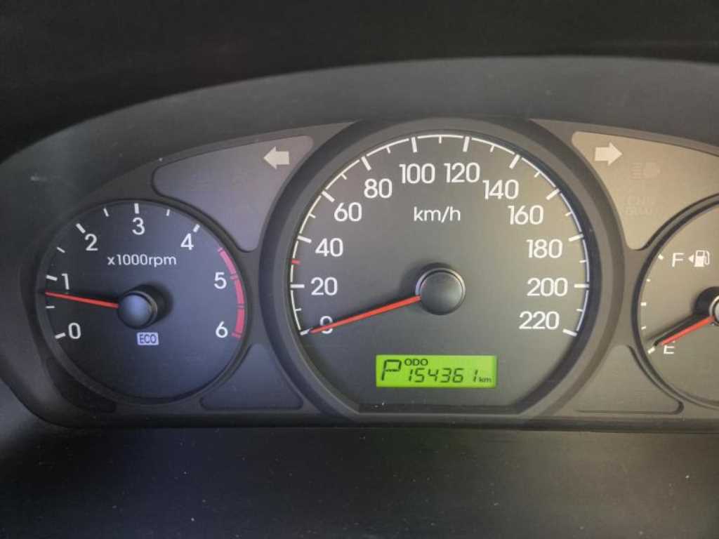 HYUNDAI Starex - Vista 9