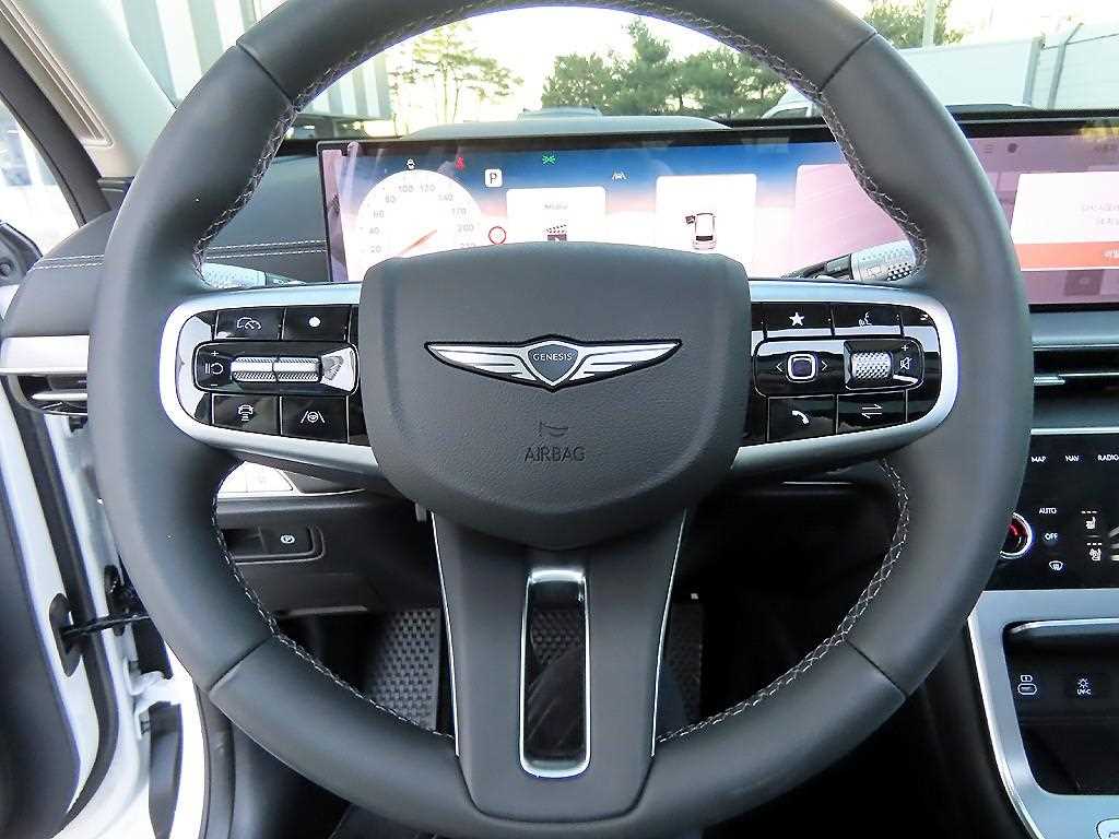 Genesis GV80 - Vista 8