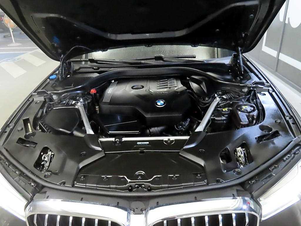 BMW 5 Series 2021 - Importación desde Corea - HF Imports Iquique - Foto 19