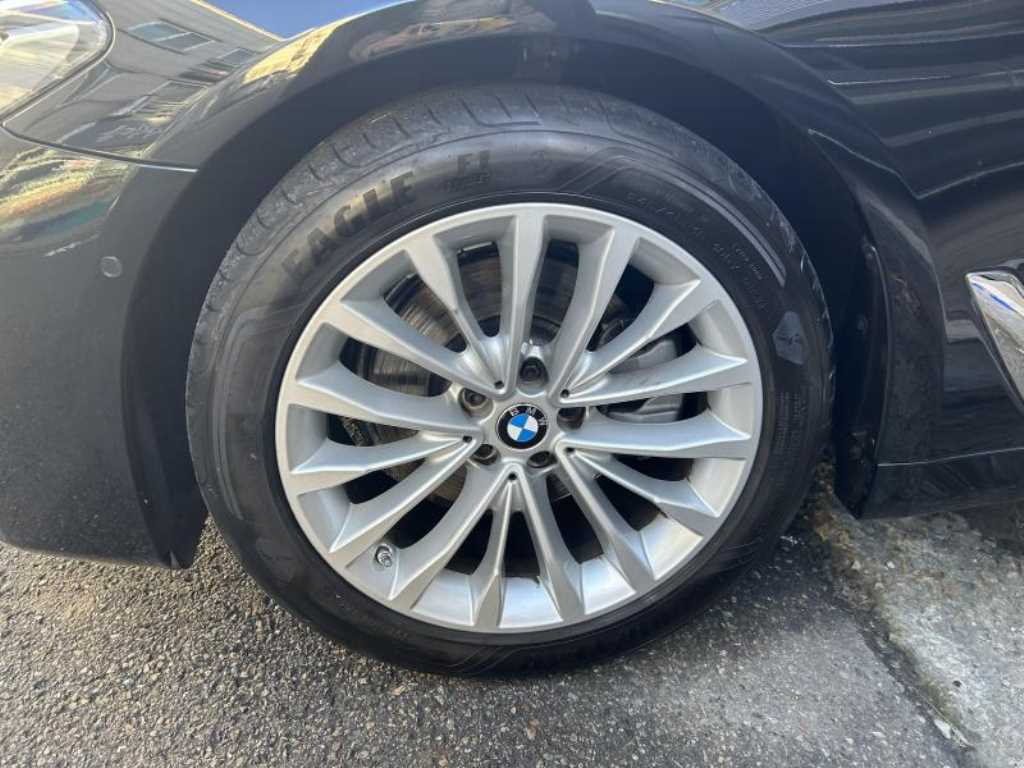 BMW 5 Series 2021 Negro - Importación desde Corea - HF Imports Iquique - Foto 17