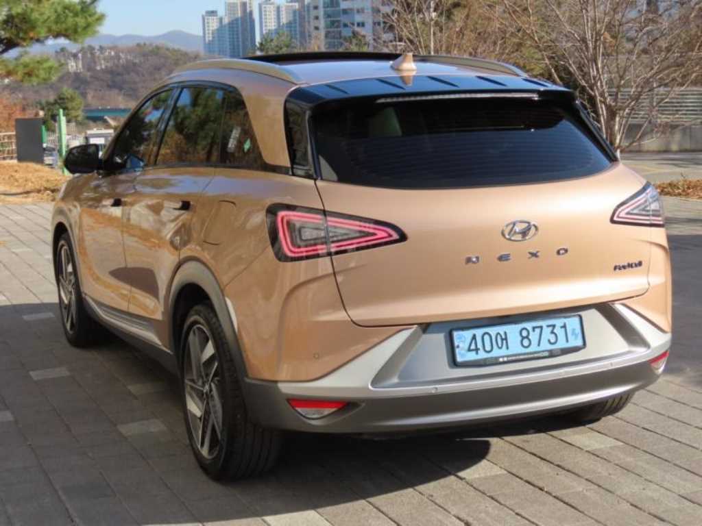 HYUNDAI Nexo - Vista 4