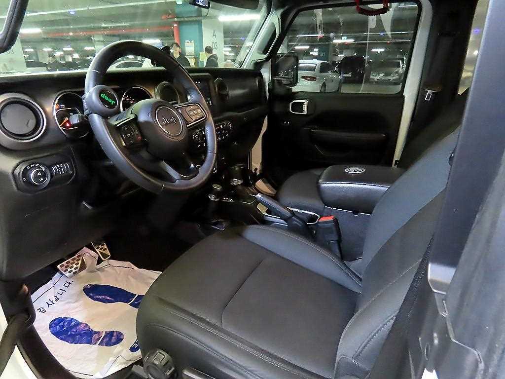 Jeep Wrangler - Vista 10
