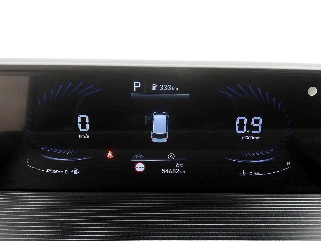 HYUNDAI Staria - Vista 11