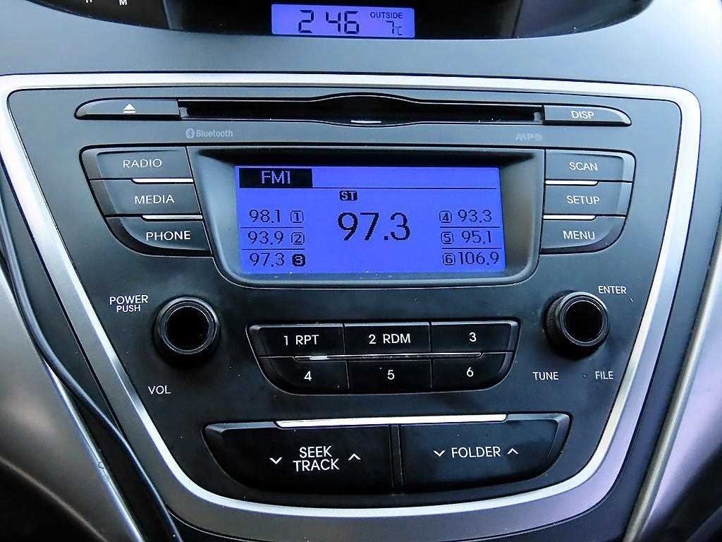 HYUNDAI Avante 2014 Blanco - Importación desde Corea - HF Imports Iquique - Foto 14