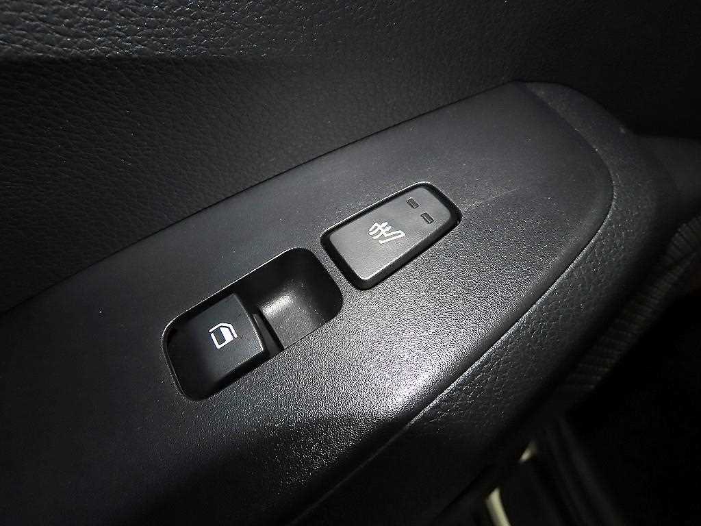 KIA Seltos 2023 Blanco - Importación desde Corea - HF Imports Iquique - Foto 15