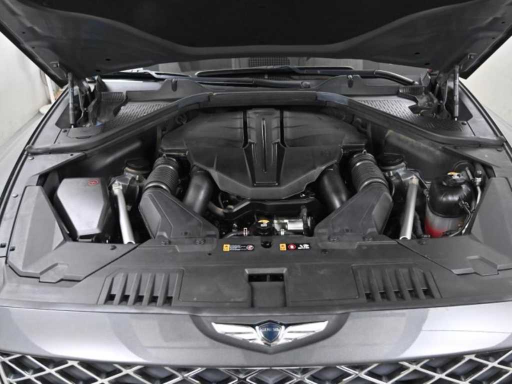 Genesis GV80 - Vista 6