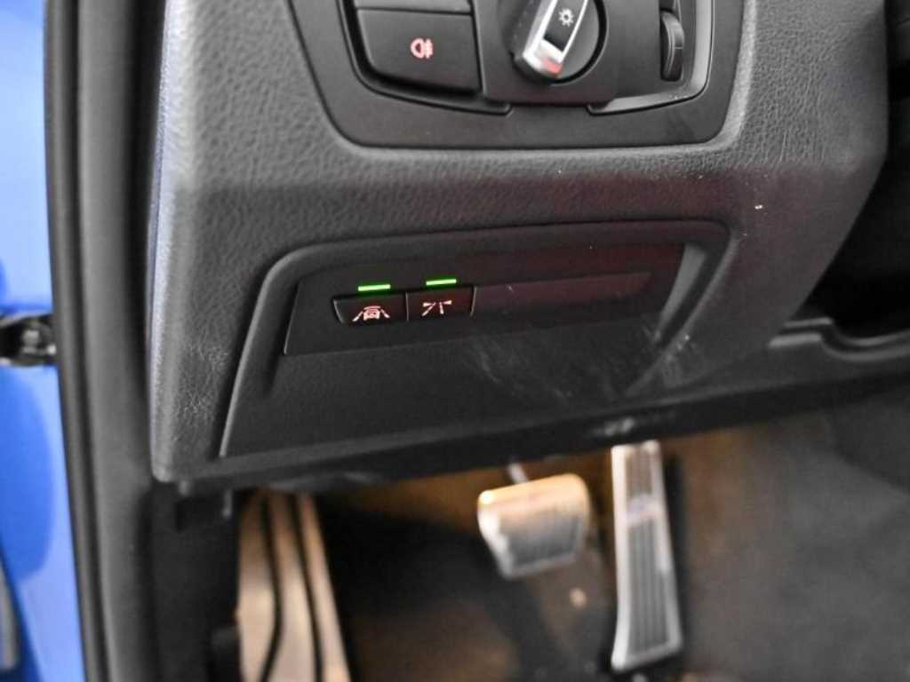 BMW 3 series 2018 Azul - Importación desde Corea - HF Imports Iquique - Foto 17