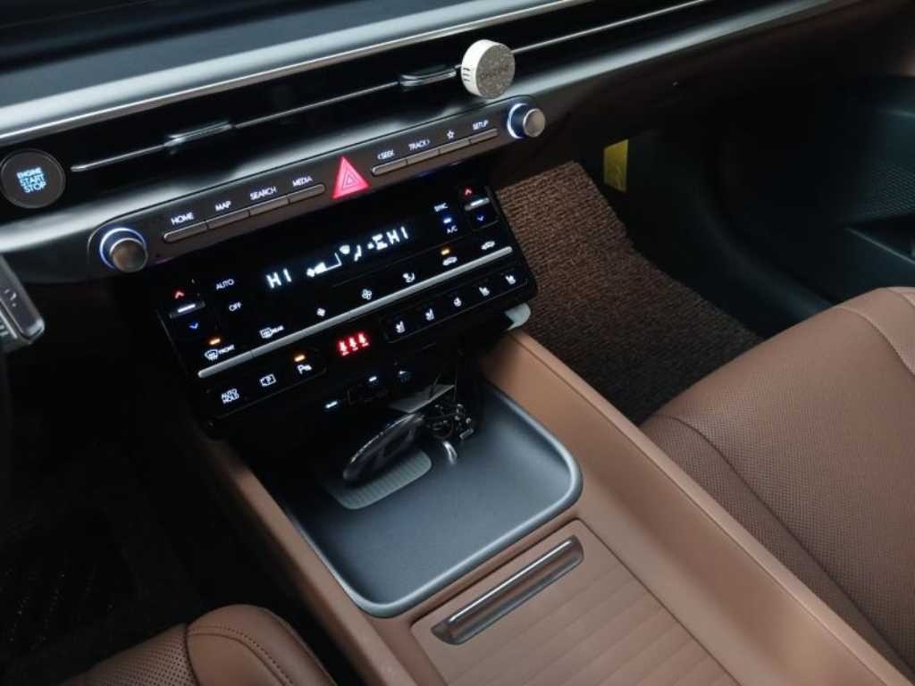 HYUNDAI Grandeur 2025 Blanco - Importación desde Corea - HF Imports Iquique - Foto 15