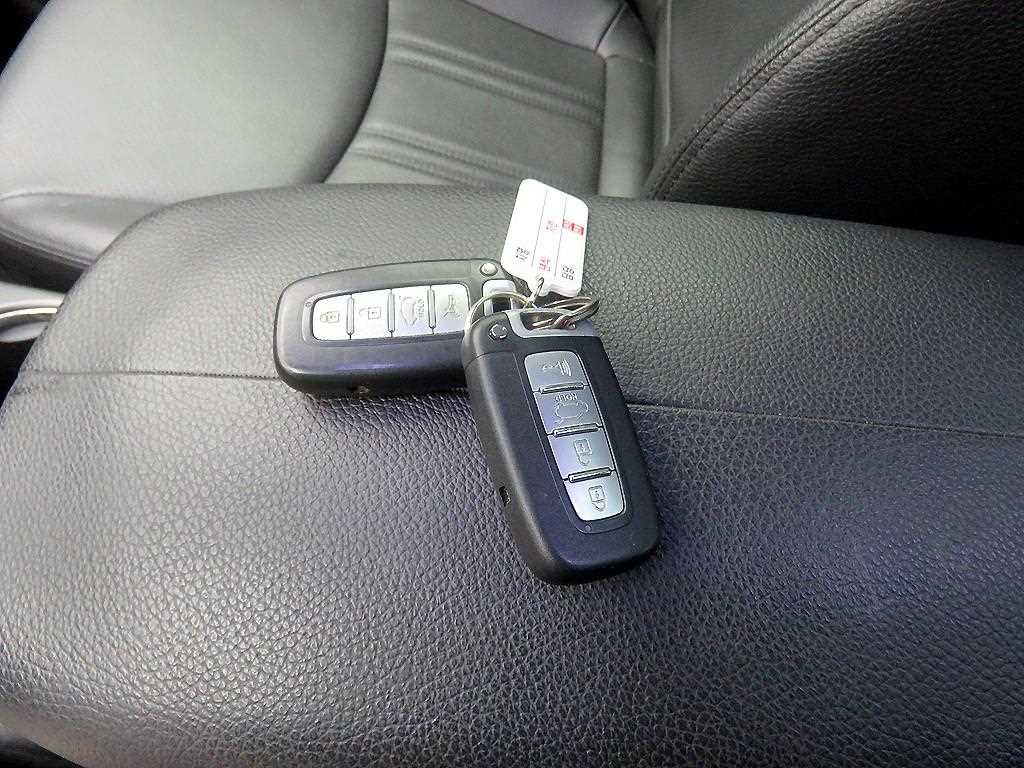 KIA Sorento 2011 Blanco - Importación desde Corea - HF Imports Iquique - Foto 16