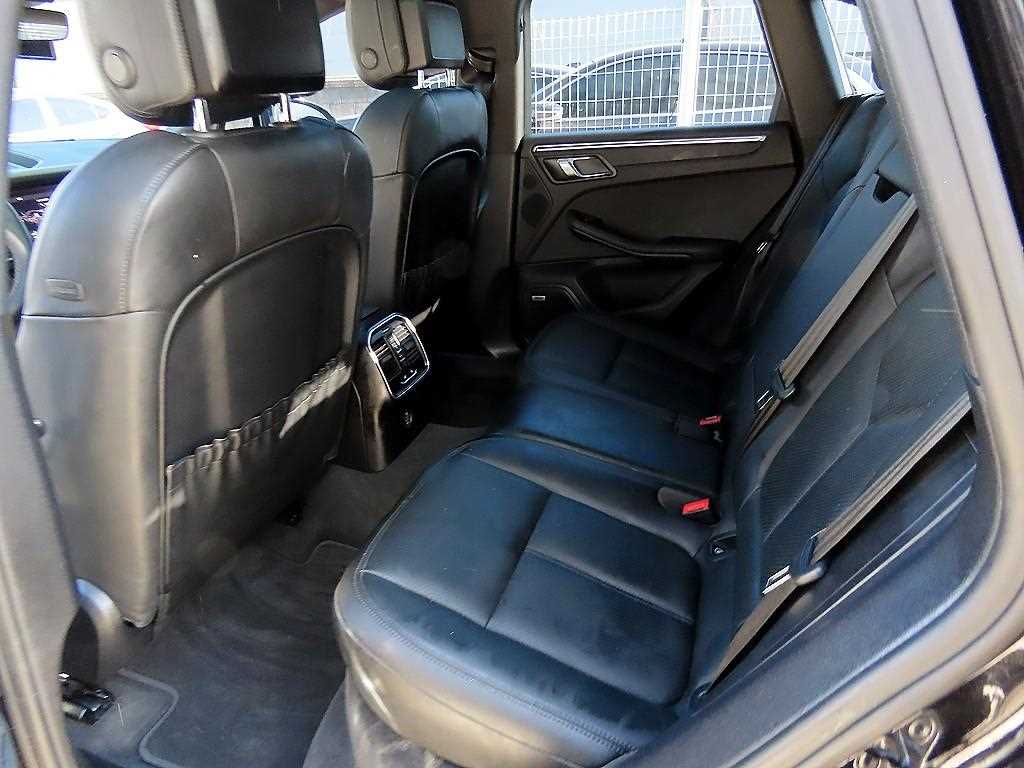 Porsche Macan - Vista 6