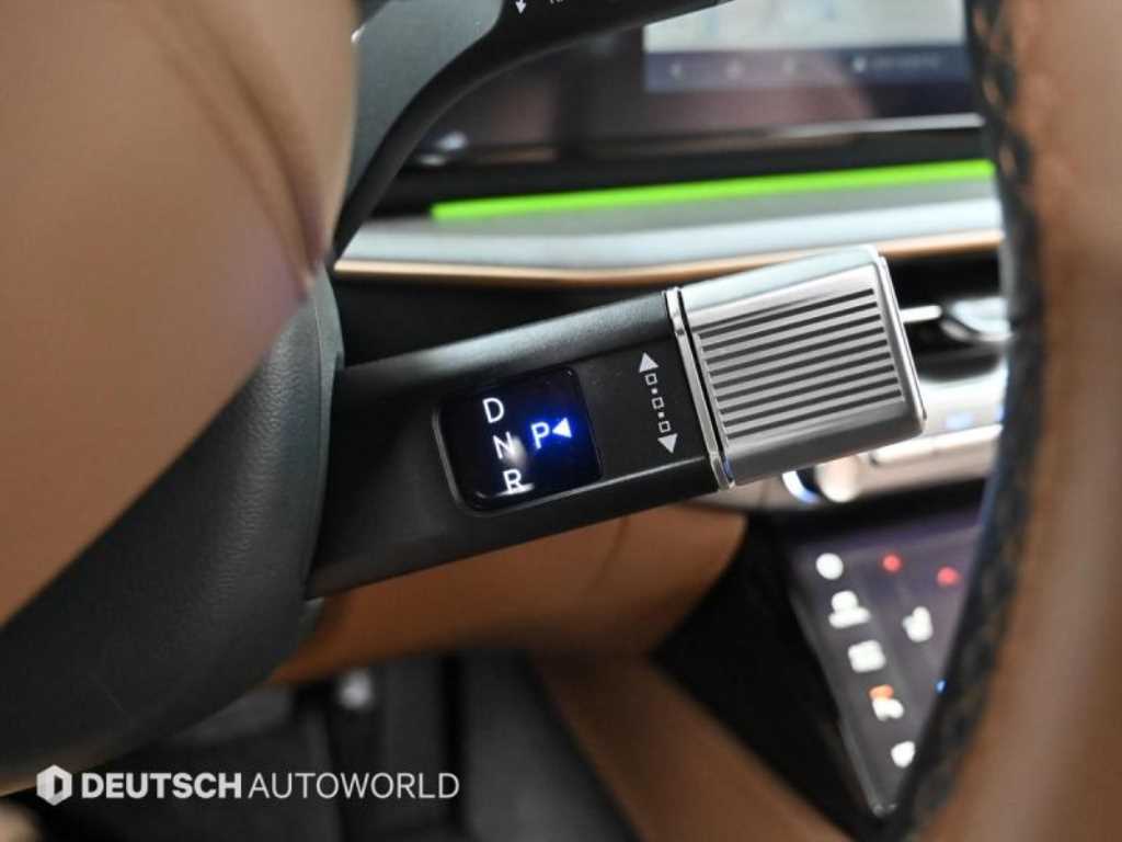 HYUNDAI Grandeur - Vista 9