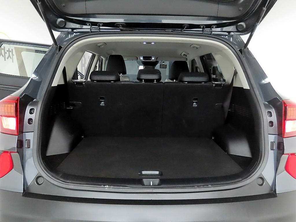 KIA Seltos - Vista 5