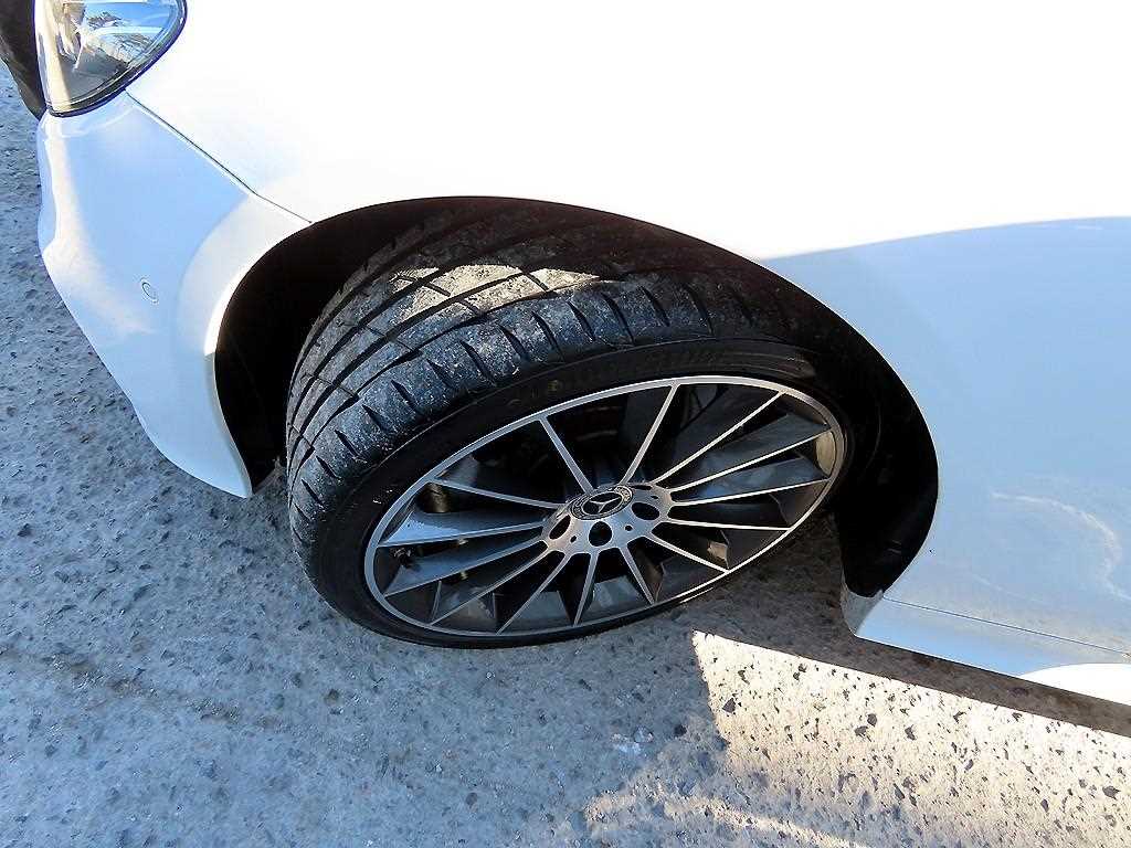 Mercedes Benz E class 2017 Blanco - Importación desde Corea - HF Imports Iquique - Foto 20