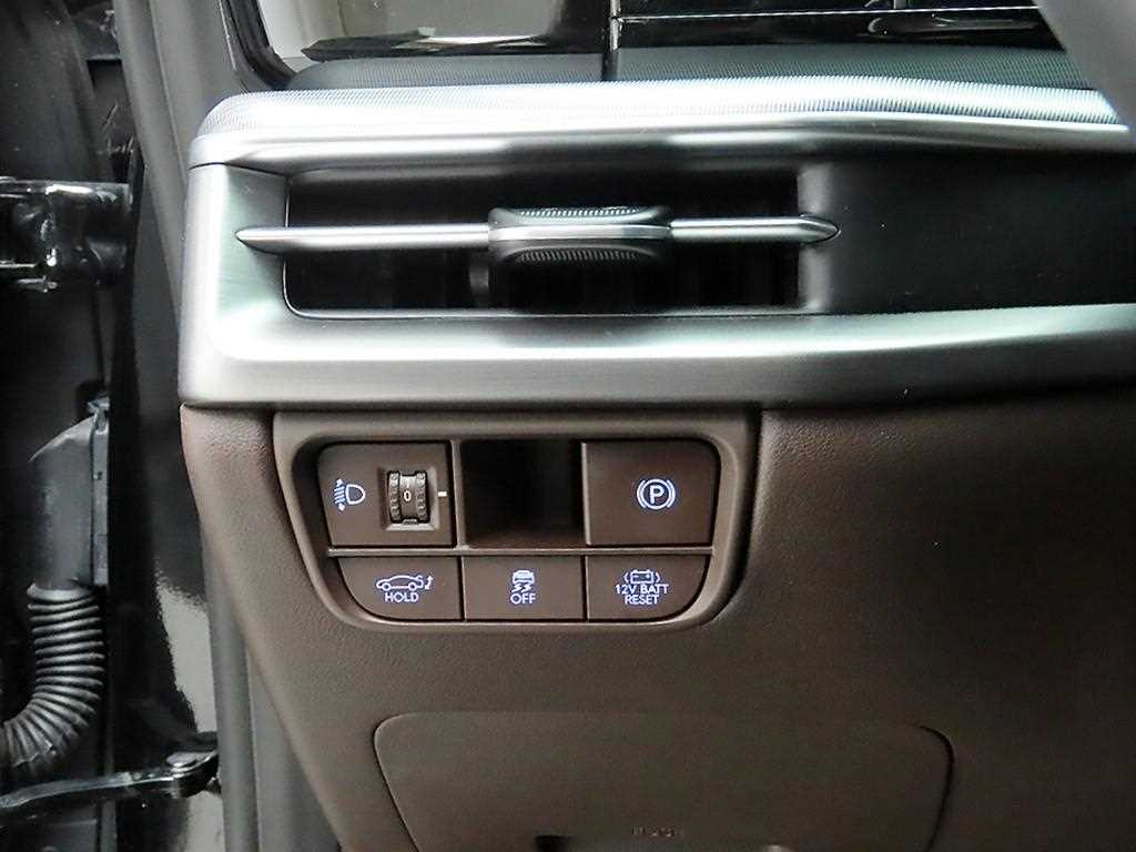 HYUNDAI Grandeur - Vista 11