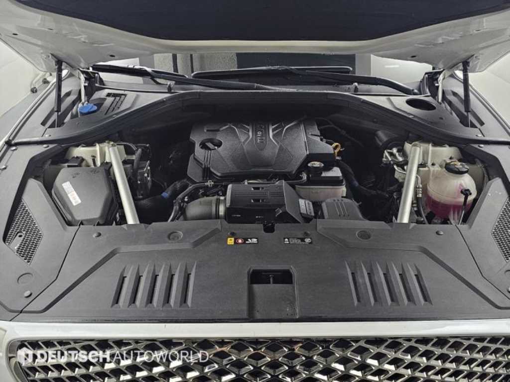 Genesis GV70 - Vista 6