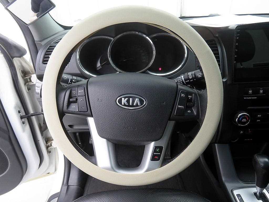 KIA Sorento - Vista 11