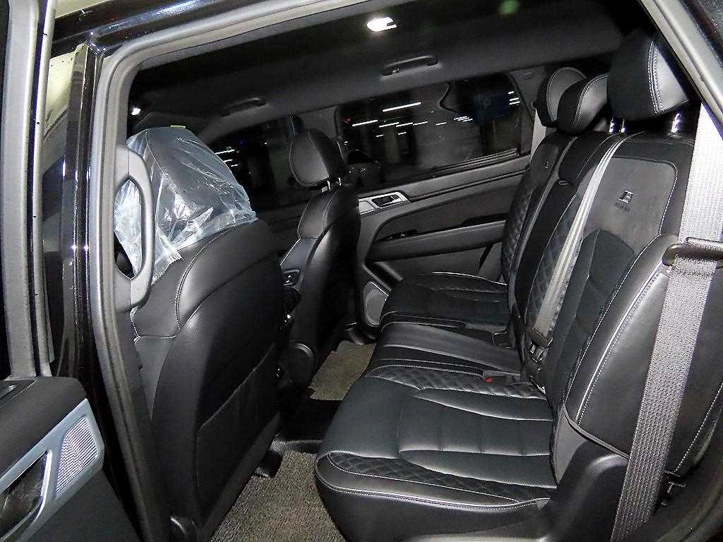 Ssangyong Rexton - Vista 7