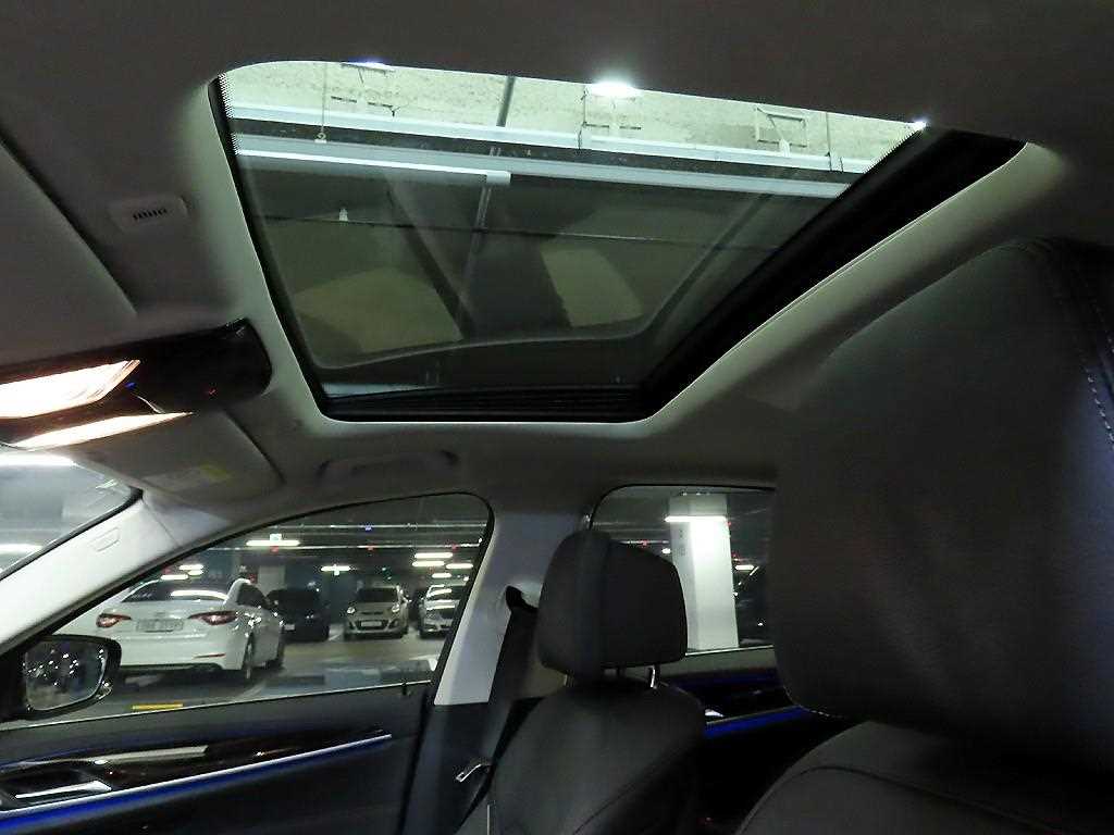 BMW 5 Series 2021 - Importación desde Corea - HF Imports Iquique - Foto 17