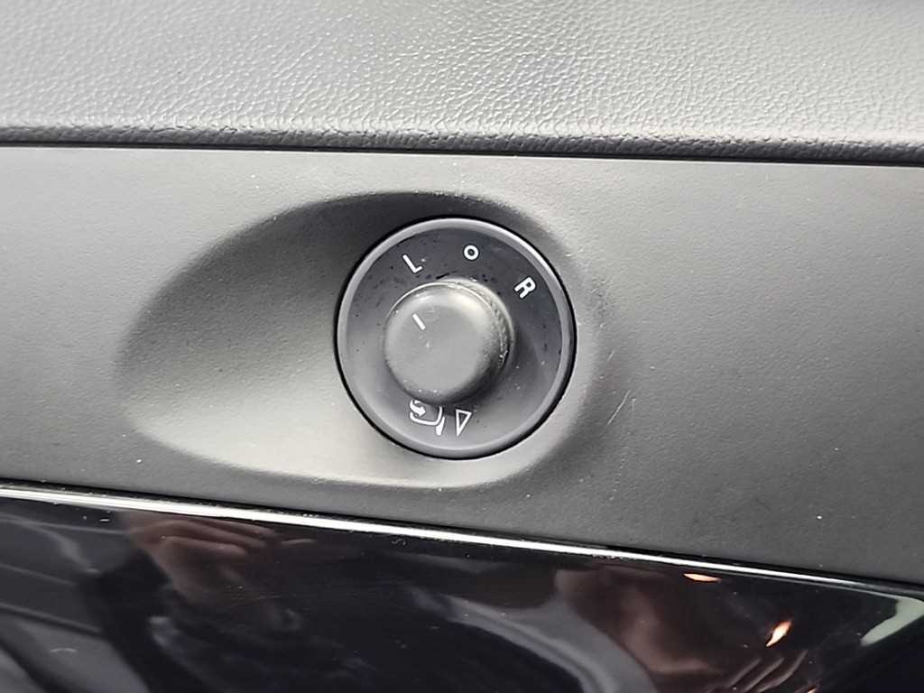 Chevrolet Orlando 2012 Gris - Importación desde Corea - HF Imports Iquique - Foto 19