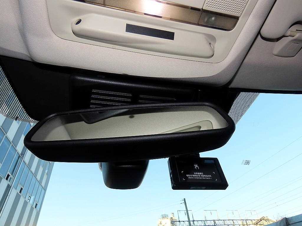 Land Rover Discovery Sports 2016 Blanco - Importación desde Corea - HF Imports Iquique - Foto 13