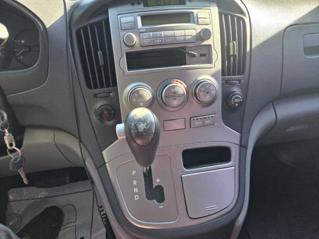 HYUNDAI Starex 2011 - Importación desde Corea - HF Imports Iquique - Foto 20