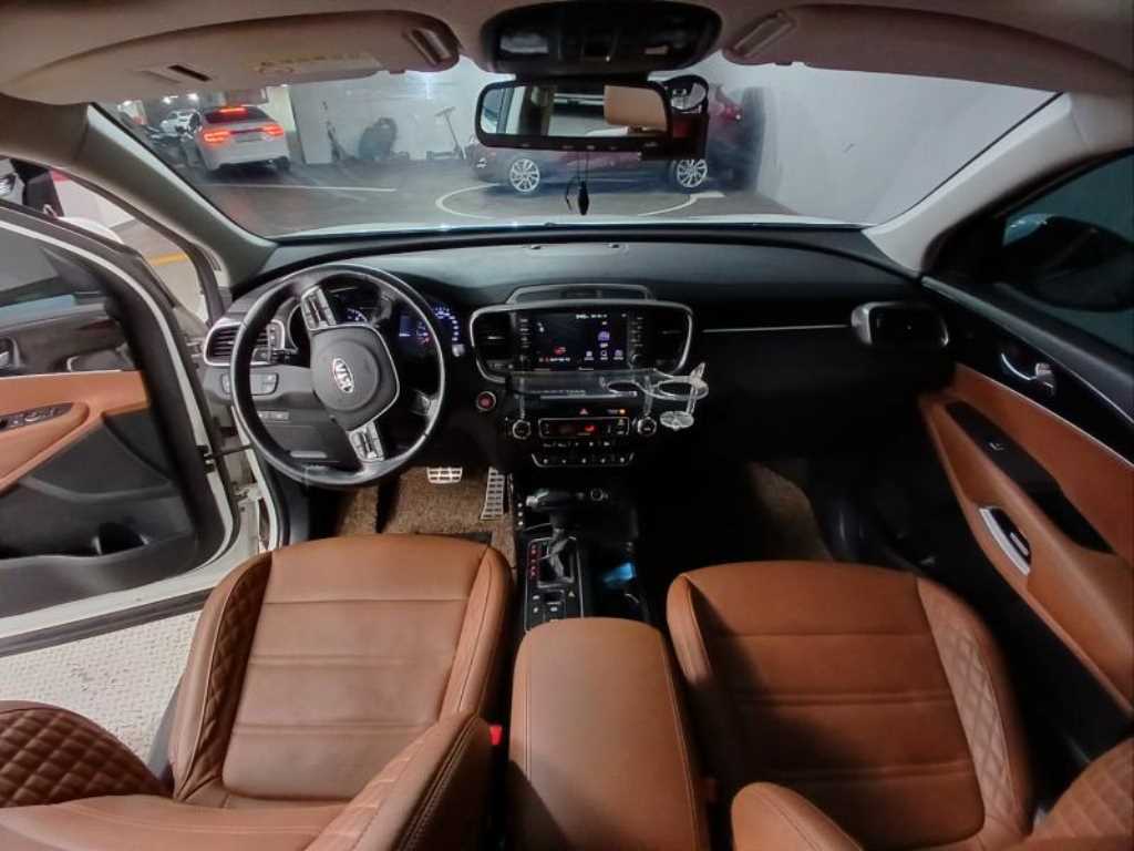 KIA Sorento - Vista 6