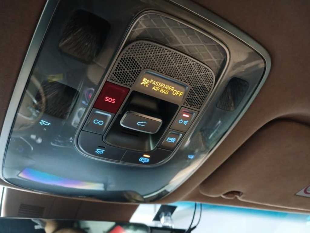 Genesis GV80 2022 the color of pearl - Importación desde Corea - HF Imports Iquique - Foto 16