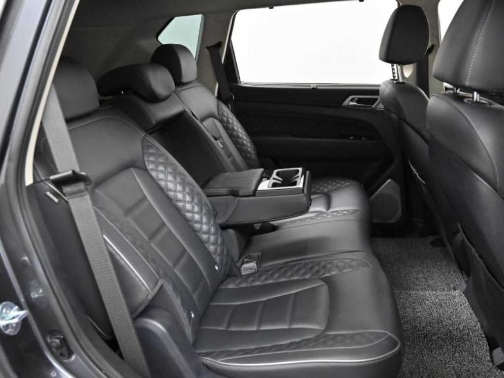 Ssangyong Rexton - Vista 12