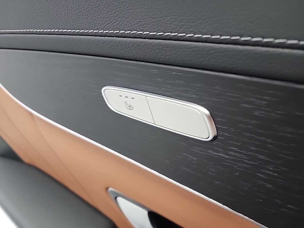 Mercedes Benz GLC Class 2022 Gris - Importación desde Corea - HF Imports Iquique - Foto 14