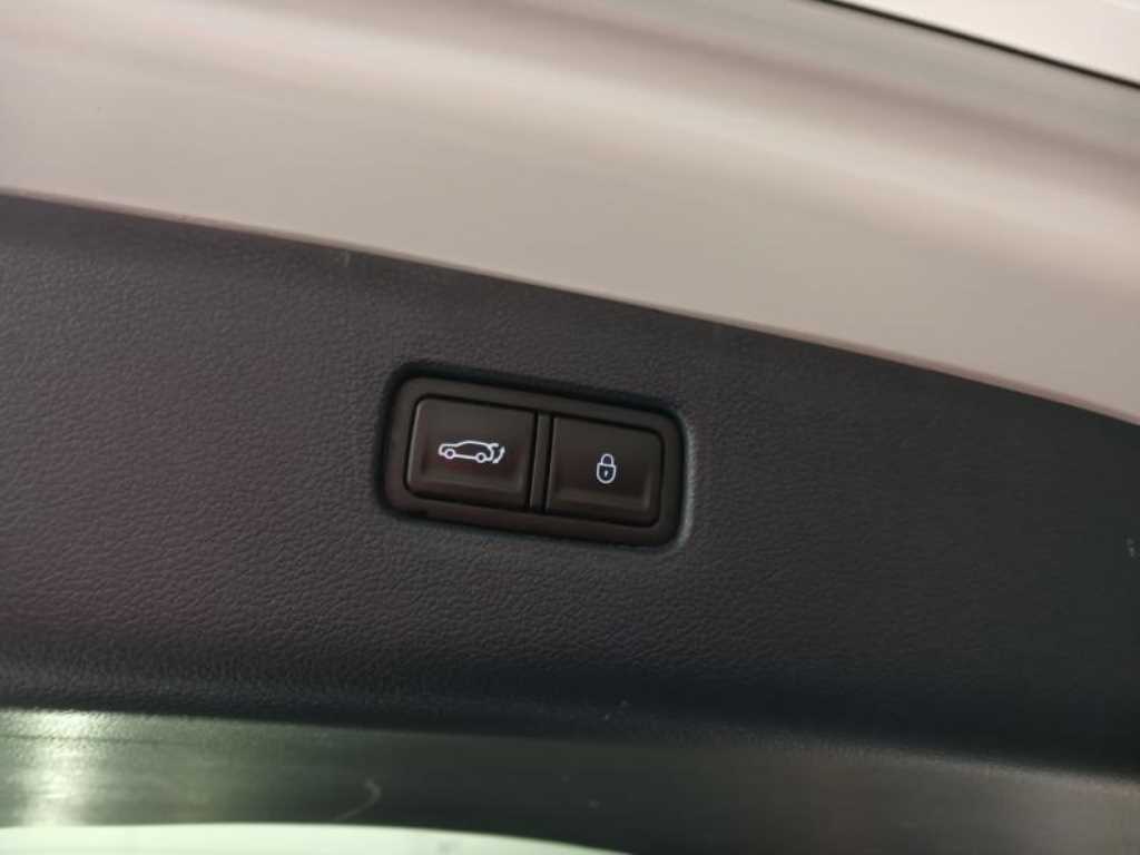 Genesis GV80 2022 the color of pearl - Importación desde Corea - HF Imports Iquique - Foto 17