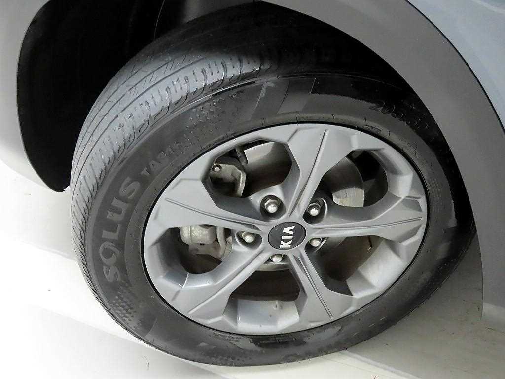 KIA Seltos 2020 Gris - Importación desde Corea - HF Imports Iquique - Foto 19