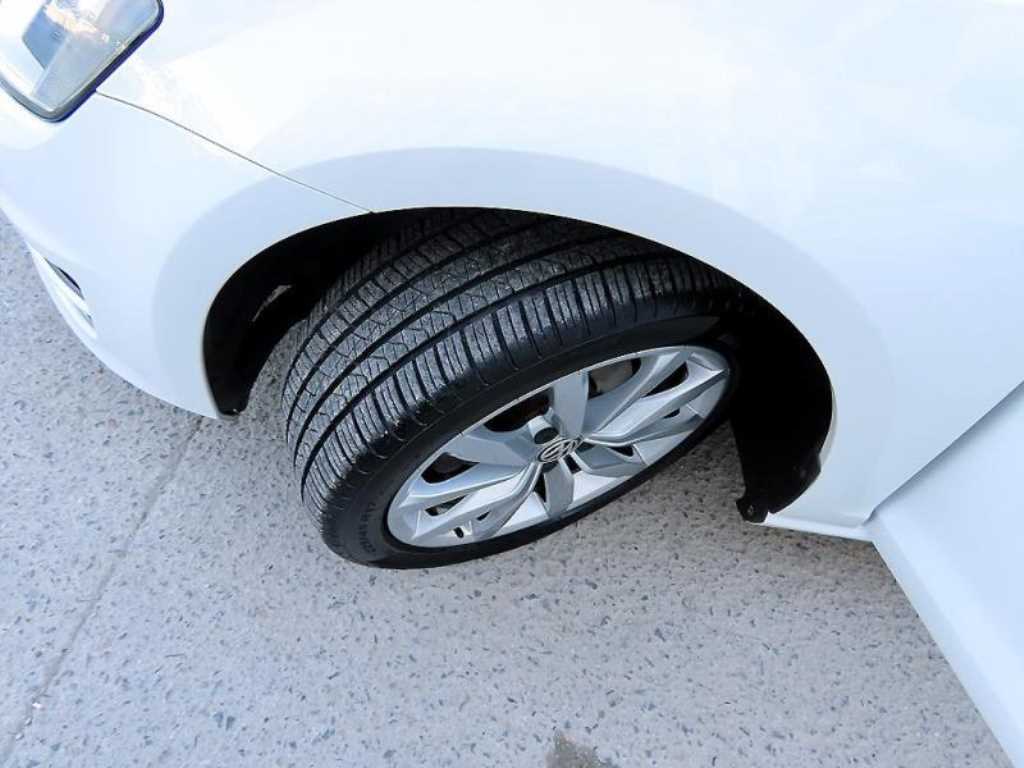 Volkswagen Golf 2015 Blanco - Importación desde Corea - HF Imports Iquique - Foto 19