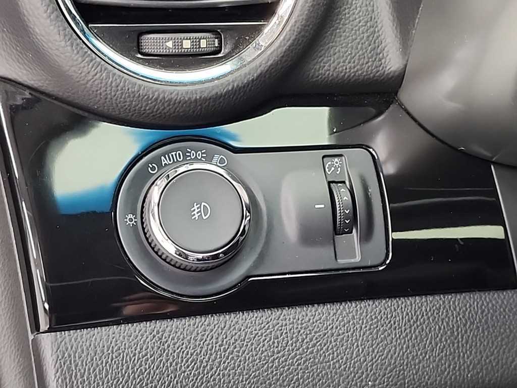 Chevrolet Orlando 2012 Gris - Importación desde Corea - HF Imports Iquique - Foto 18