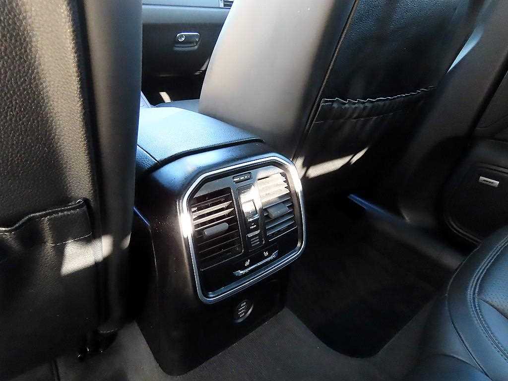 Porsche Macan 2019 Negro - Importación desde Corea - HF Imports Iquique - Foto 15