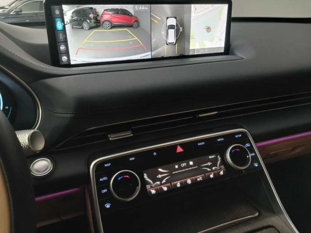 Genesis GV80 2022 the color of pearl - Importación desde Corea - HF Imports Iquique - Foto 14