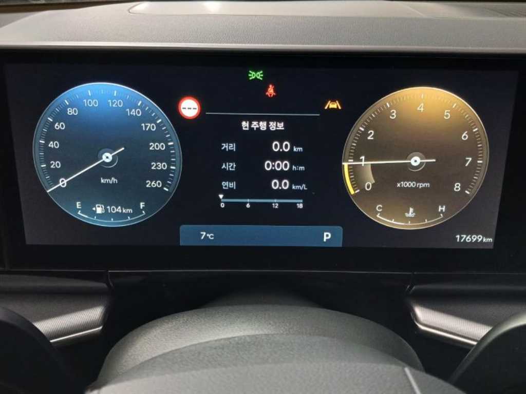 HYUNDAI Grandeur - Vista 10