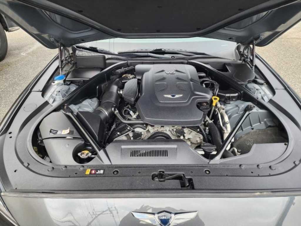 Genesis G80 - Vista 7