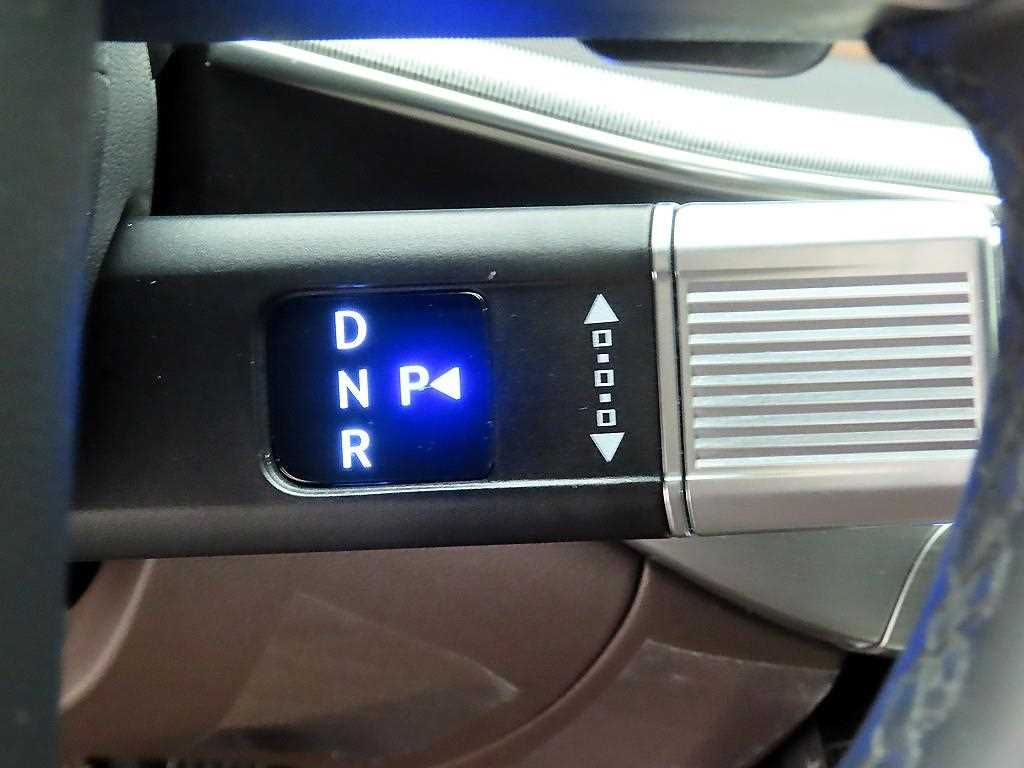 HYUNDAI Grandeur - Vista 9