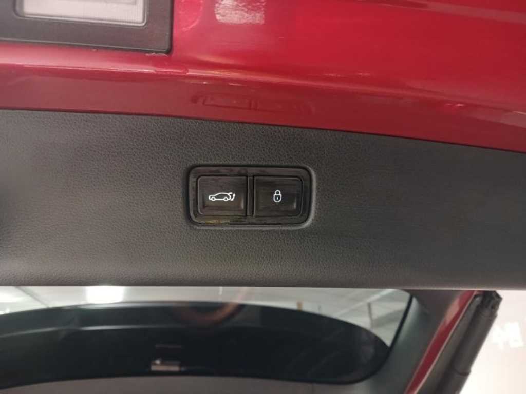 Genesis GV70 2023 Rojo - Importación desde Corea - HF Imports Iquique - Foto 17