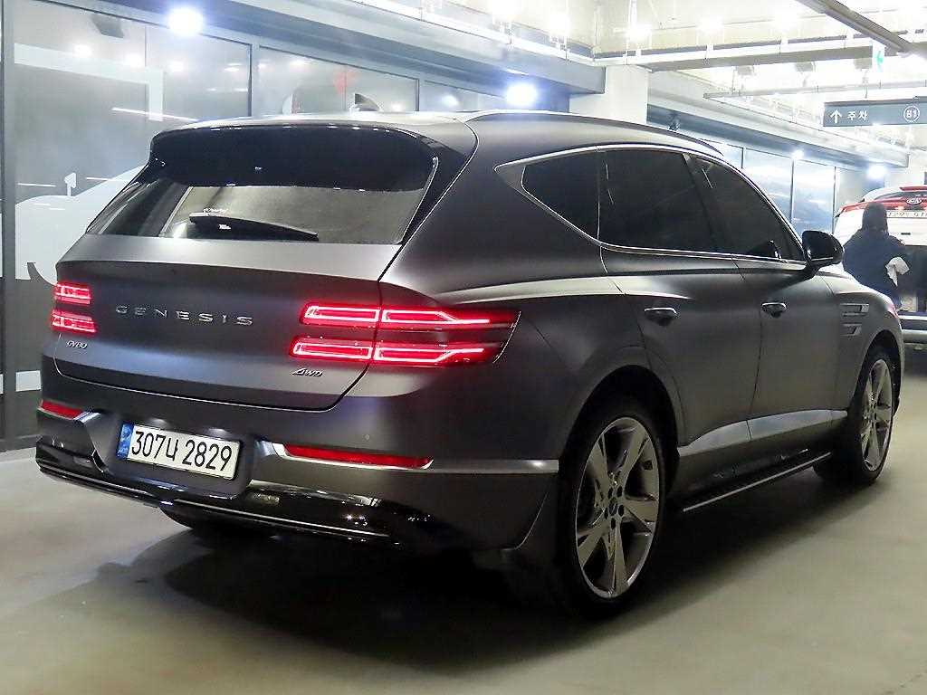 Genesis GV80 - Vista 4