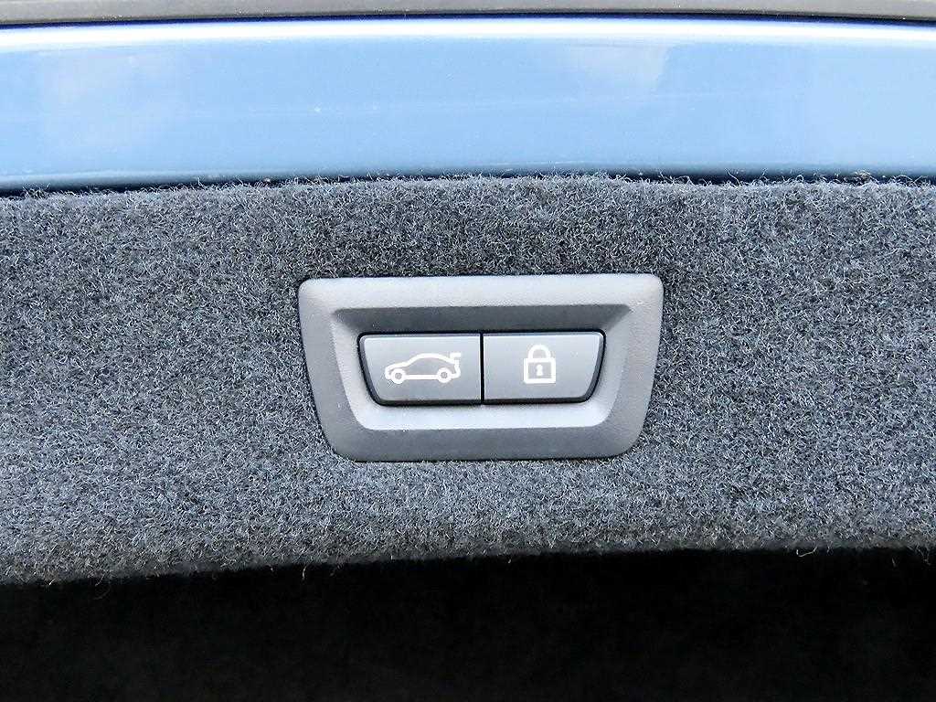 BMW 8 Series 2020 skyblue - Importación desde Corea - HF Imports Iquique - Foto 17