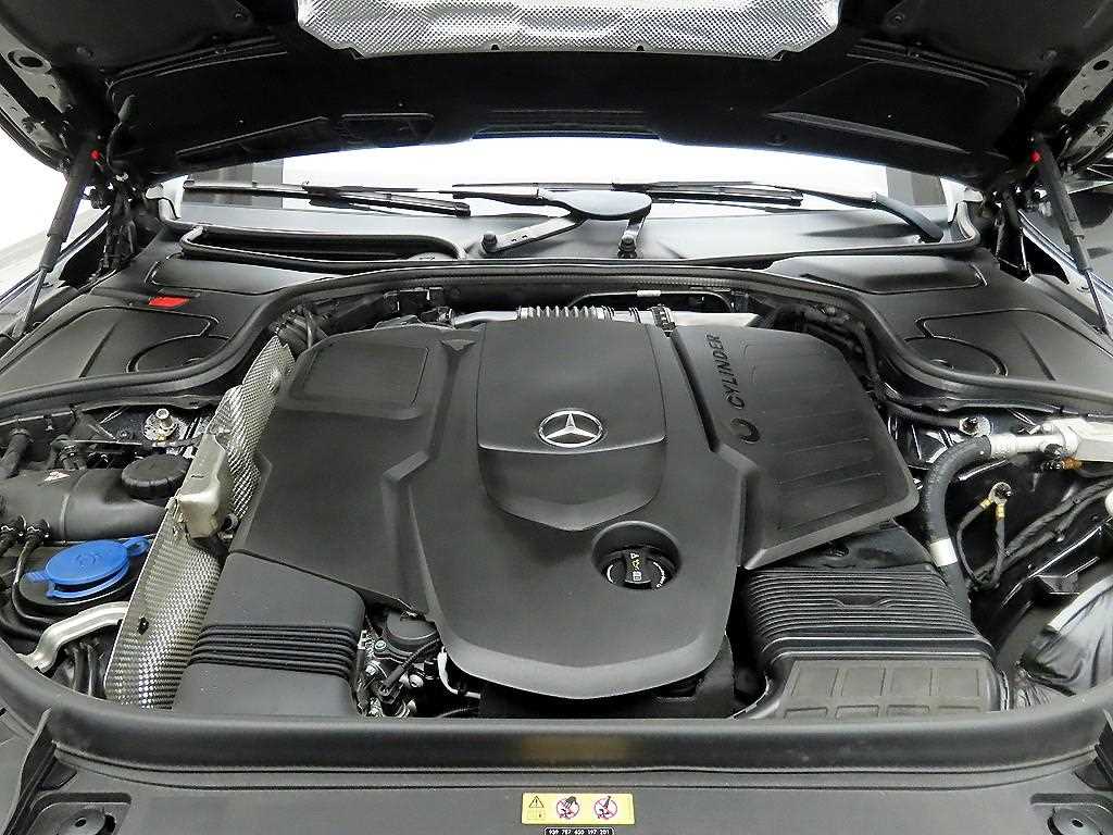 Mercedes Benz S Class 2020 Negro - Importación desde Corea - HF Imports Iquique - Foto 20