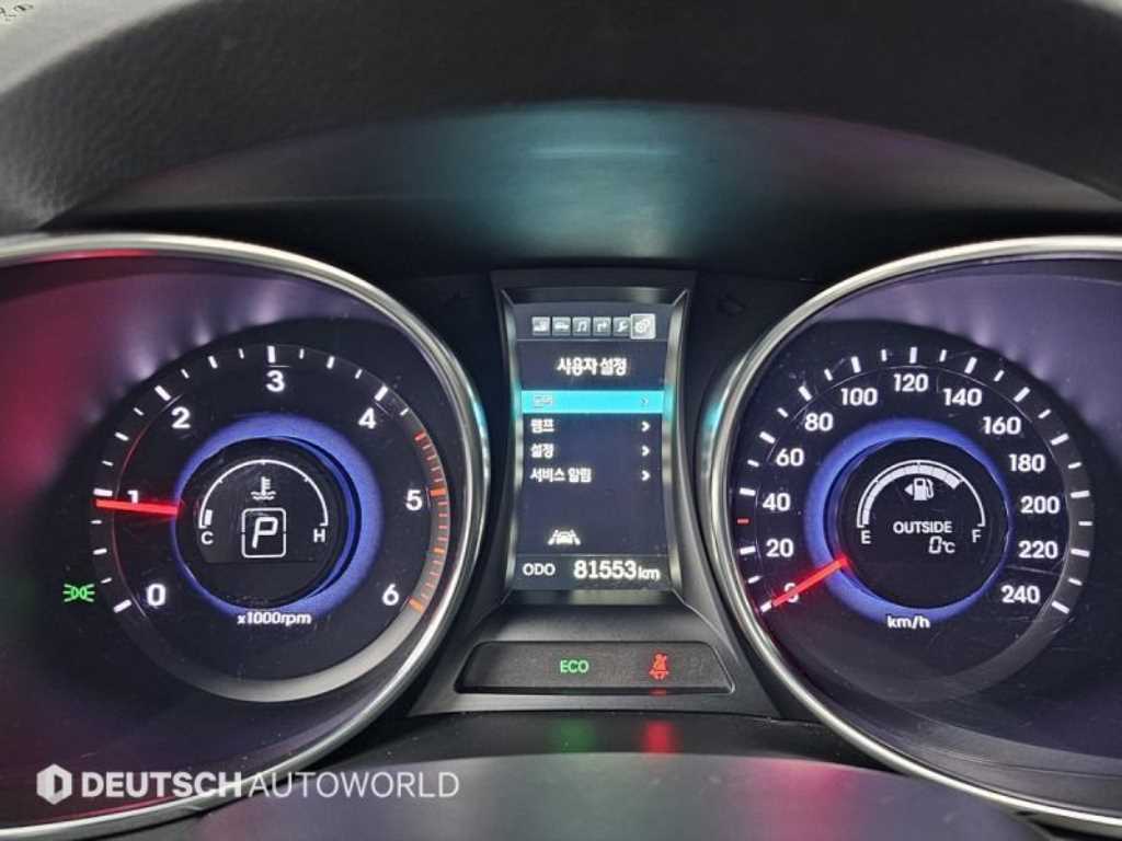 HYUNDAI Maxcruz - Vista 8