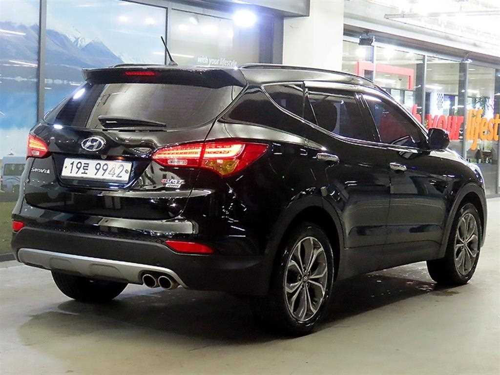 HYUNDAI Santa Fe - Vista 4