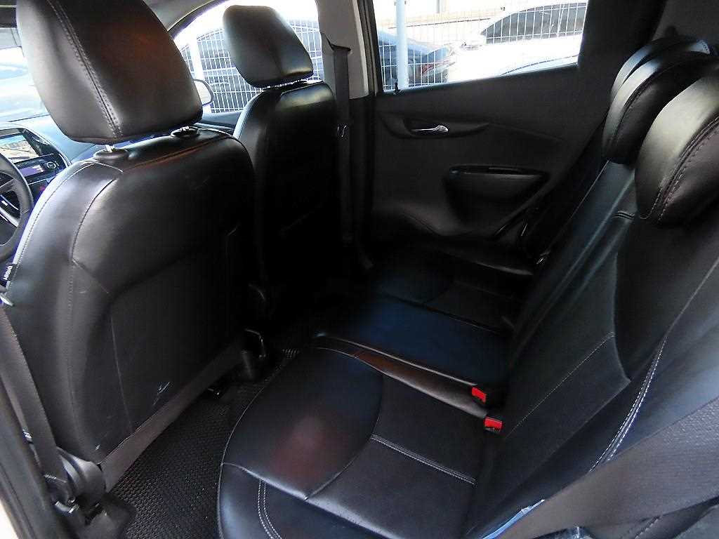 Chevrolet Spark - Vista 6